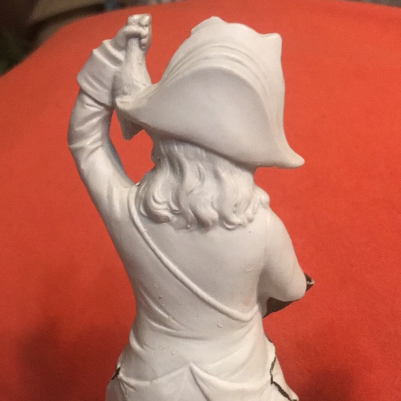 CARL SCHNEIDER GERMAN PORCELAIN BISQUE FIGURINES 1800’s - Picture 5 of 11